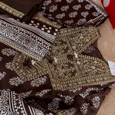 6200 3pc embroidery small 