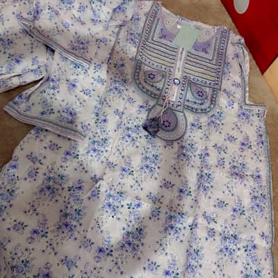 ethnc kid’s embroidery dress 