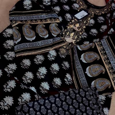 Black embroidered long 4500 fresh 