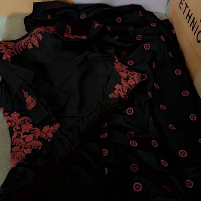 black red lawn heavy maxi embroidered 