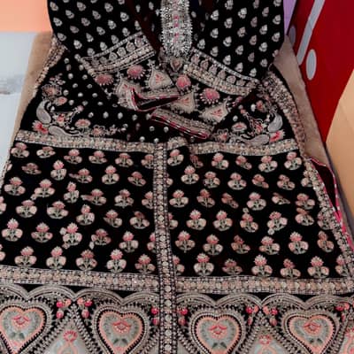 Ethnic botique new arrival 17500