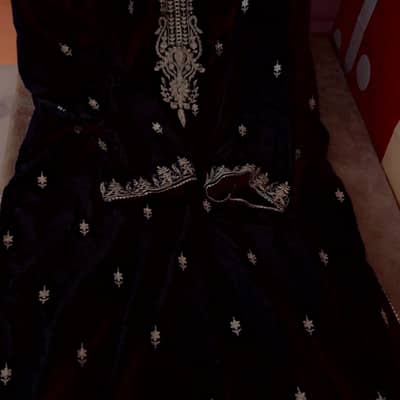 Black packing shirt 4950 silk embroidered 