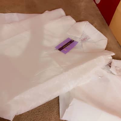 Casual white self print large 3600