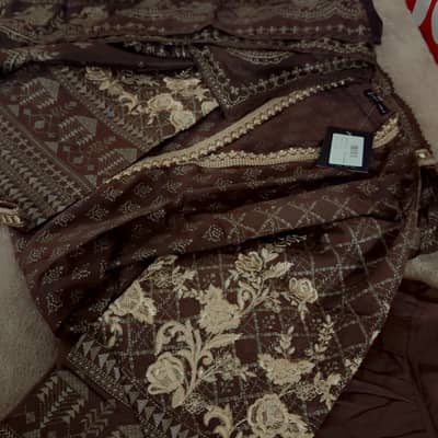 3pc lawn brown embroidery 6500