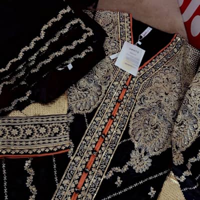 Black medium 3pc botique Ethnc 16500