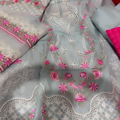 Ethnic unstitch luxury lawn 