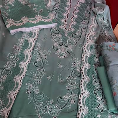 745 Green luxury lawn ethnic 