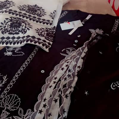 7950 Ethnc black white 3pc 