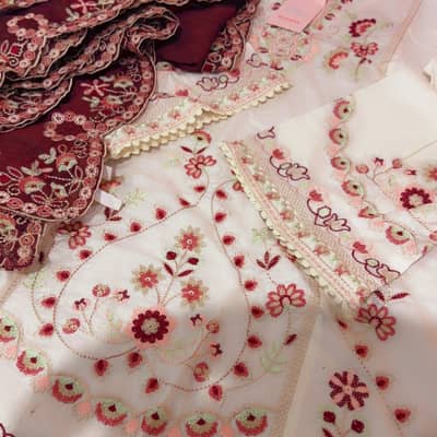 Ethnc Mehroon 3pc new arrival 12500