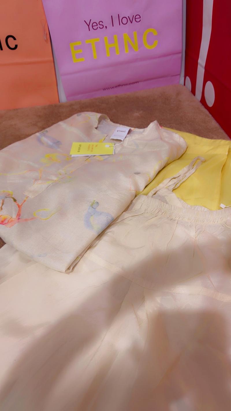 Lemon white 2pc 3350