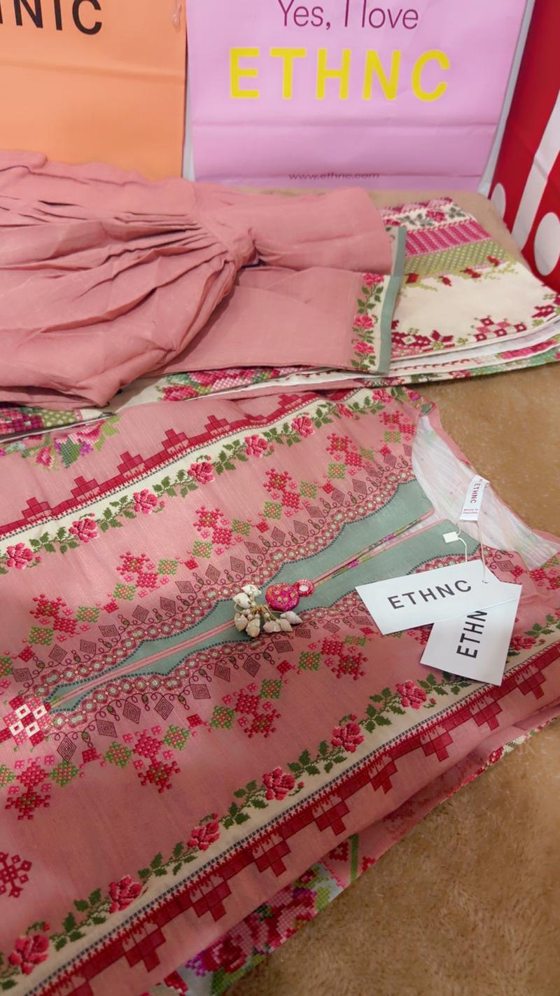 Pink sample 6950
