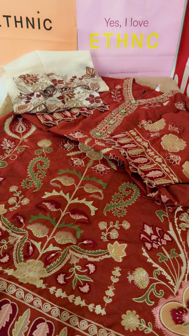Rust orange Large 2pc Ethnc 8350