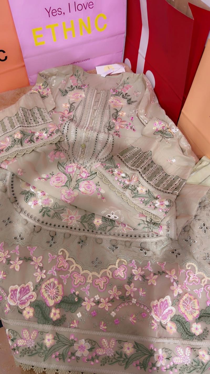 Ethnic luxury embroidery 