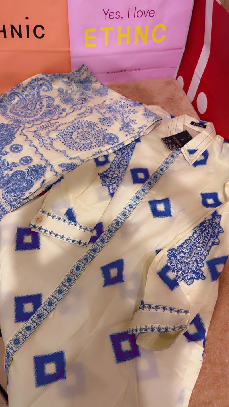 Lawn skin blue embroidery 595