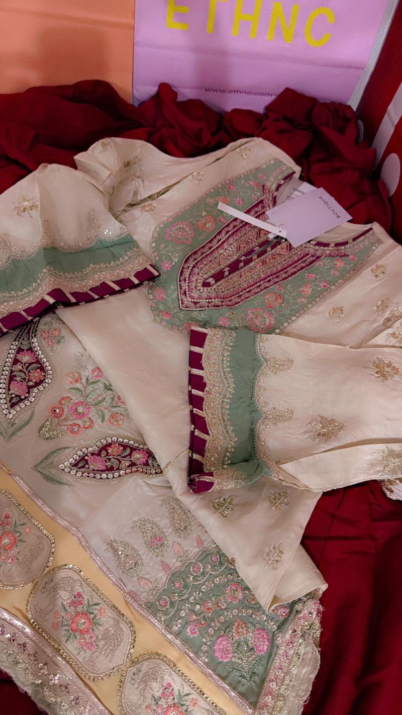 Ethnc botique 14500 skin Mehroon