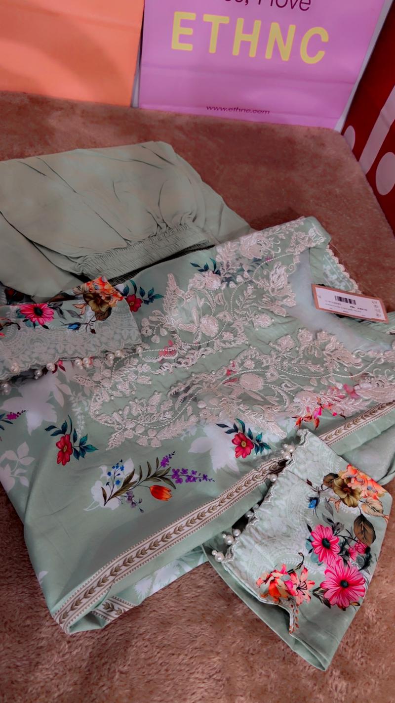 Mint green 2pc 4500
