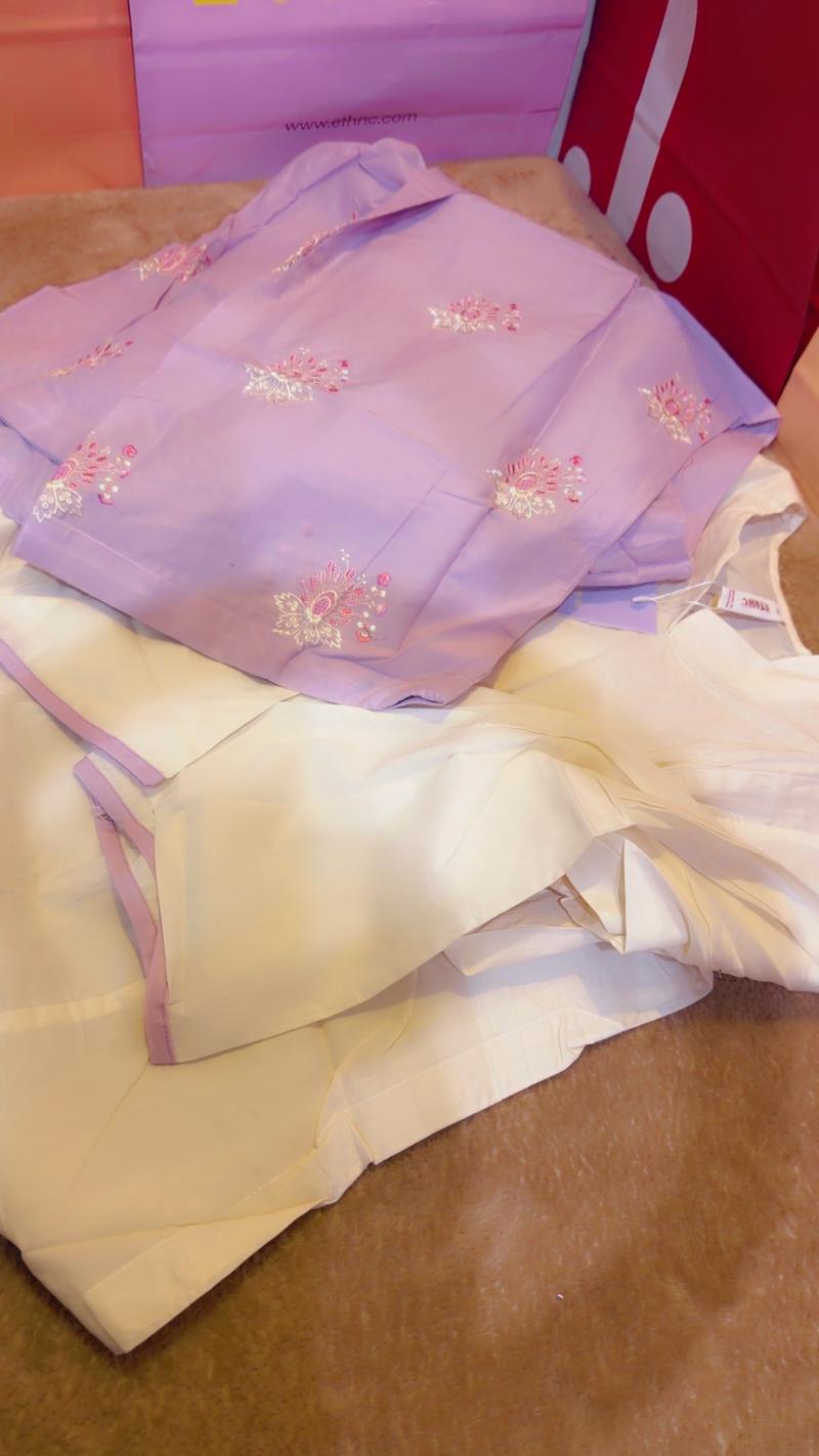 2950 ethnic lawn lilac