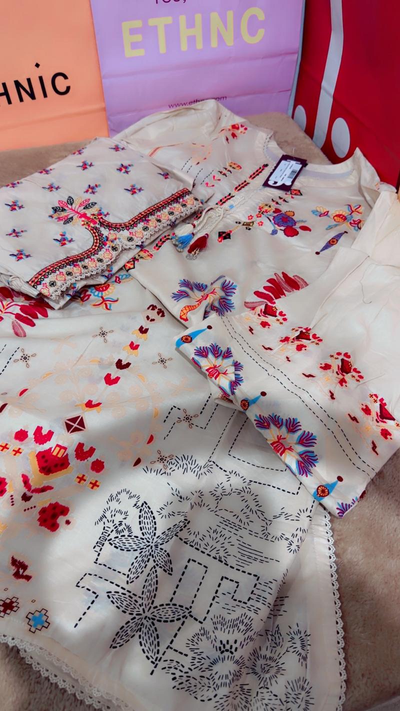 Large embroidery multi 