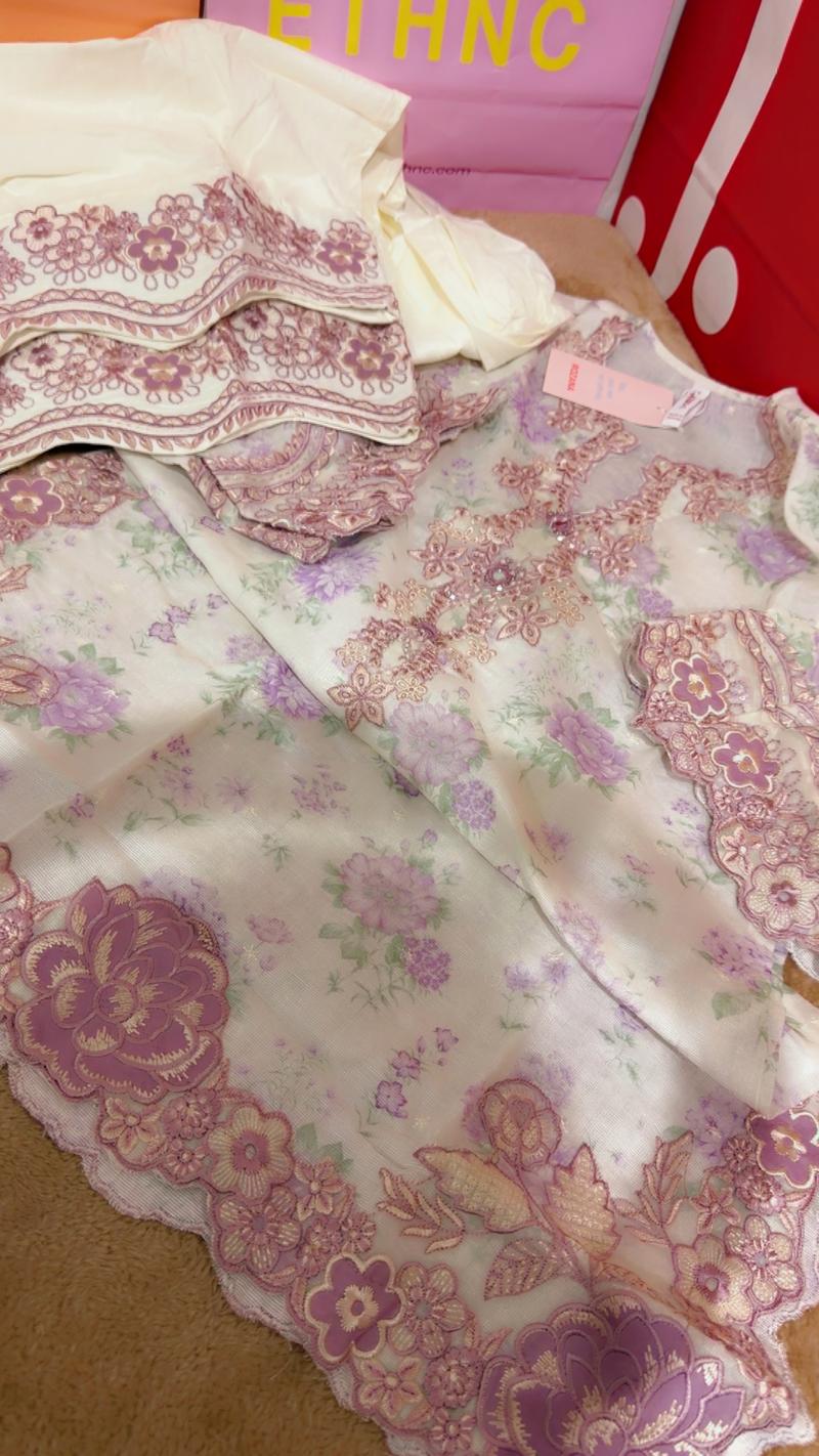 Ethnc 2pc purple white floral 8900