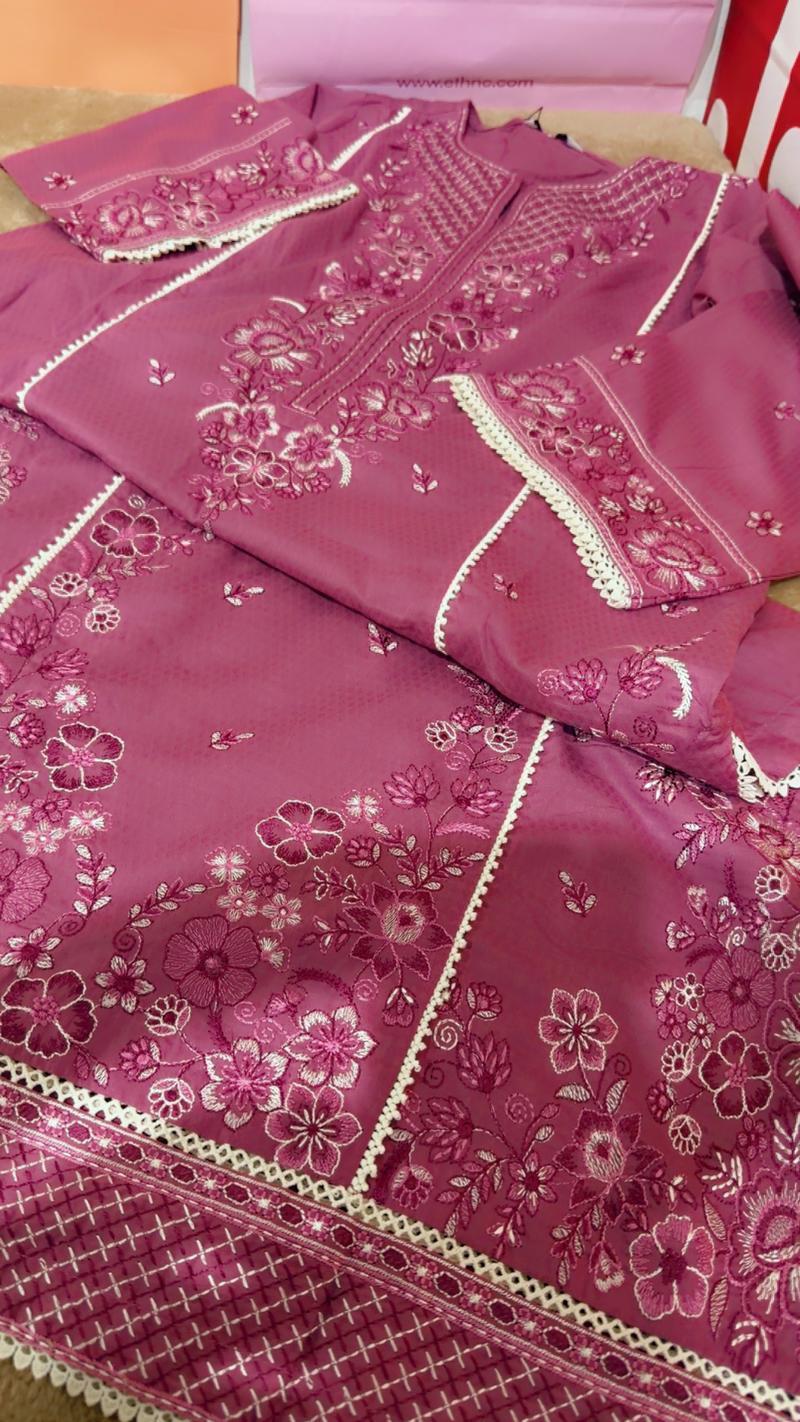 4950 fresh pink long length