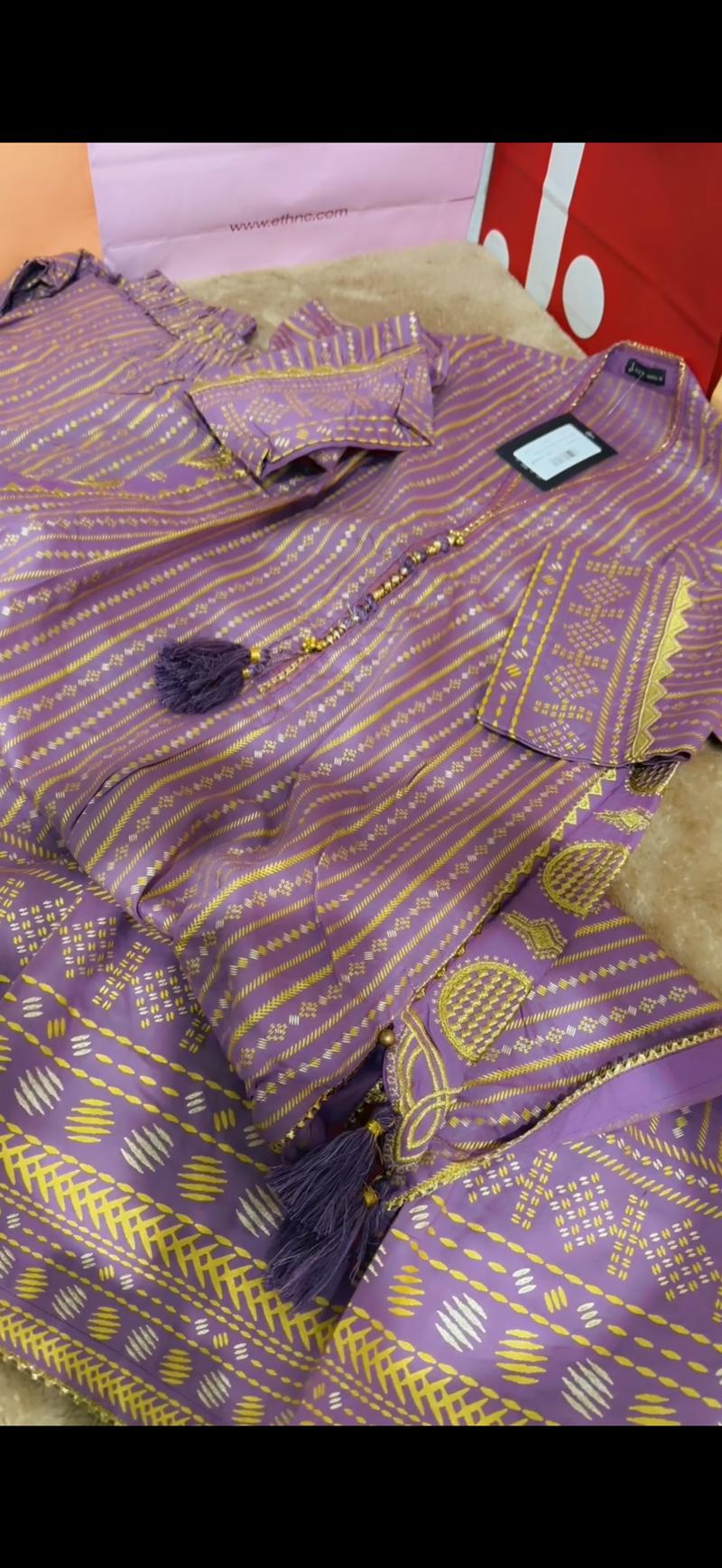 Purple 2pc lawn 