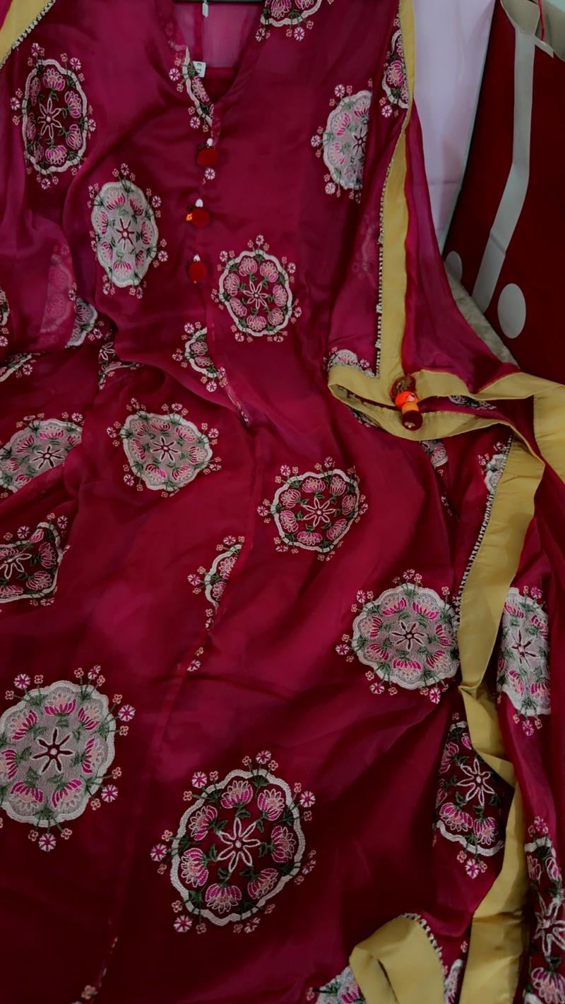 Ethnc khatam free size inner fit to small