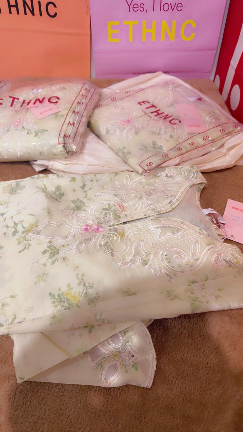 Ethnc new arrival 8650