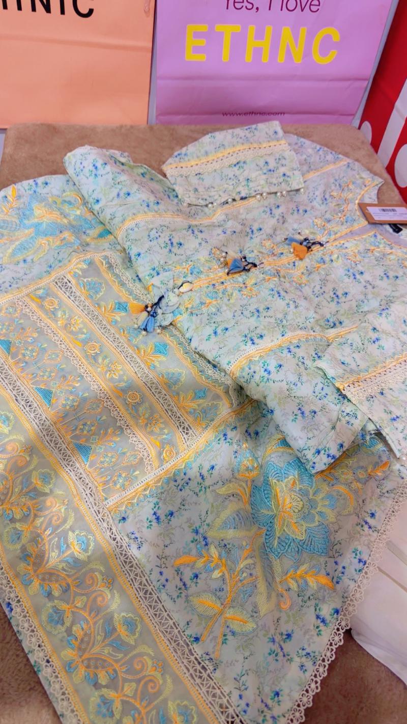 Ice blue 5650 2pc lawn