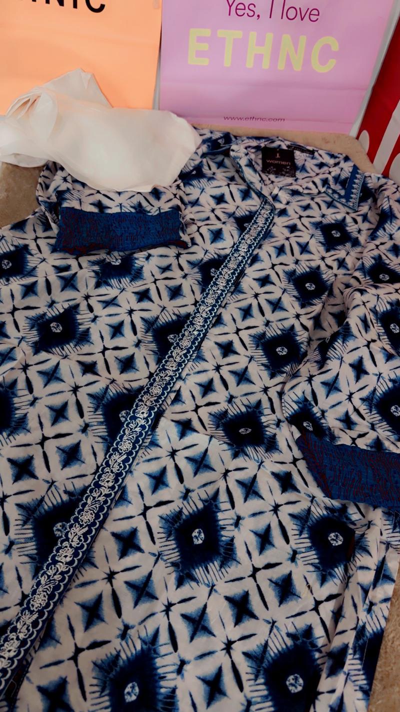 Blue white embroidered 5350