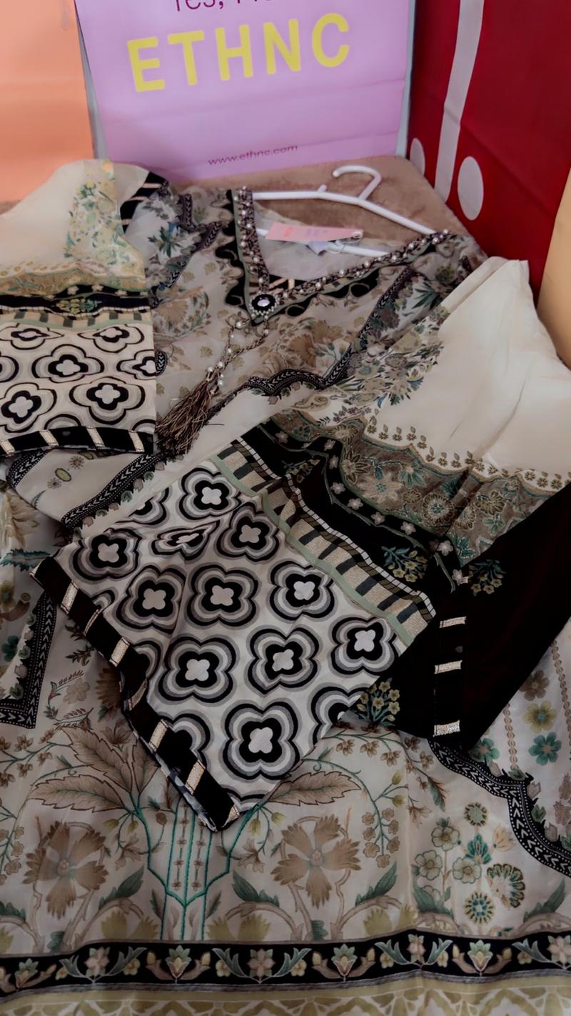 Ethnc new arrival 4950