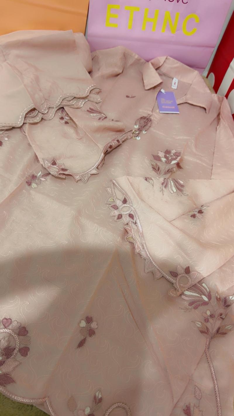 Tea pink Ethnc chicken kari full 6800