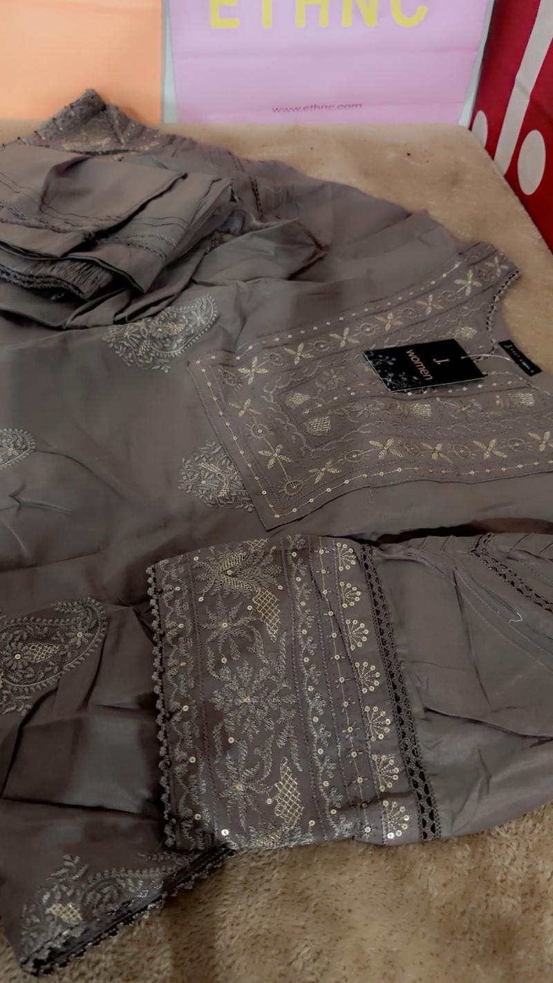 Gray 2pc 4950