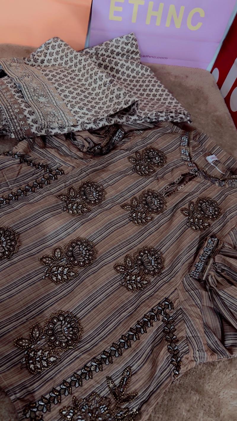 Leftover Hand emblish Ethnc shirt 4950