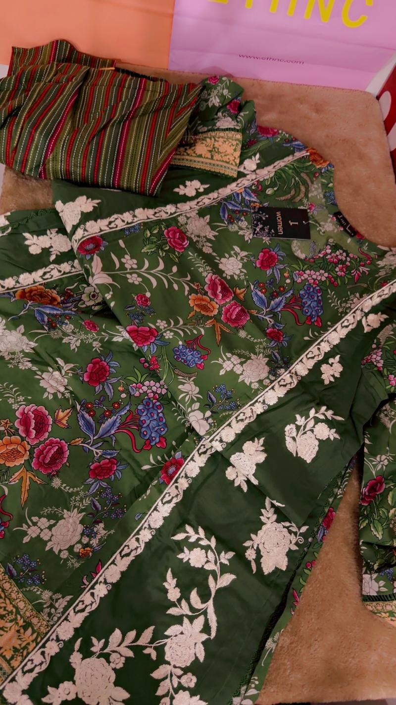 4950 Green 2pc floral embroidered