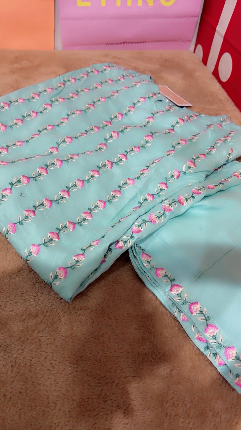 4250 sky full embroidery
