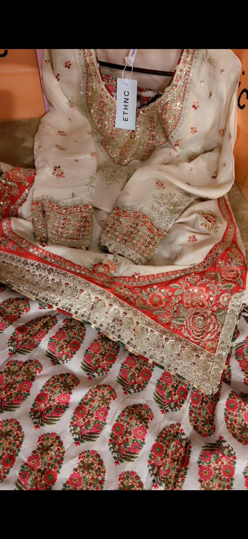 Heavy luxury boutique skin mehroon