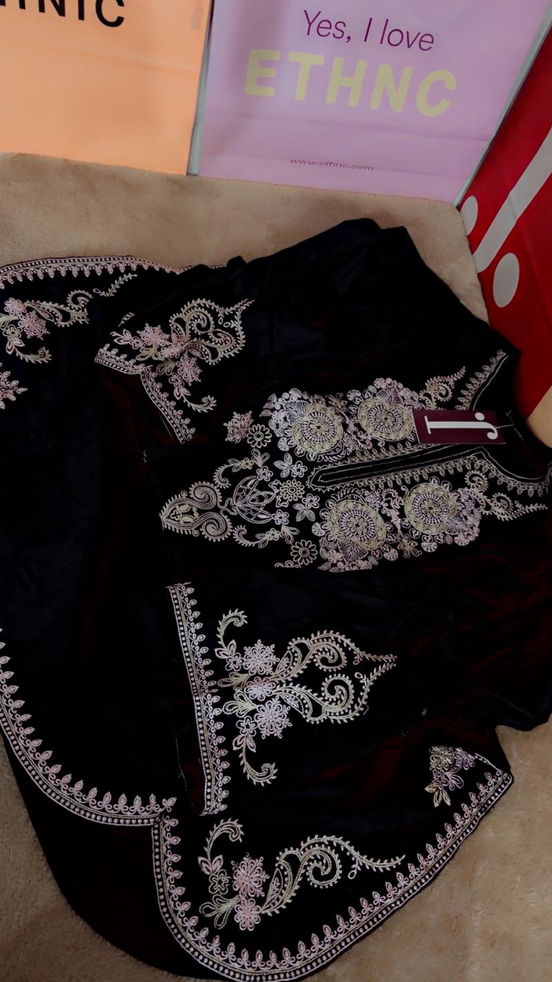 Arhe black long shirt embroidered 5950