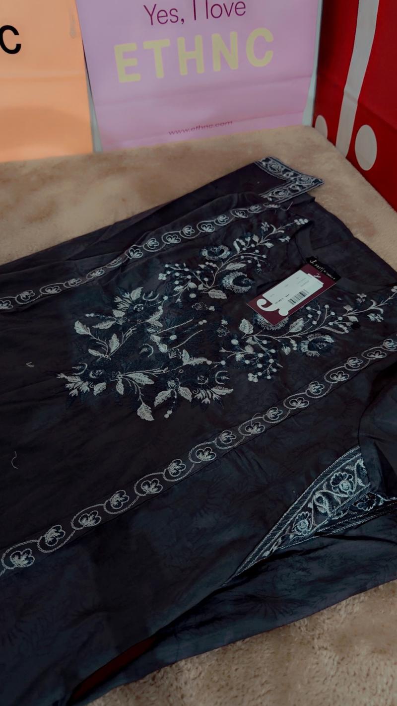 Gray embroidery shirt small 3450