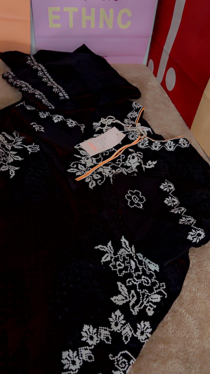 Ethnc black small 5500