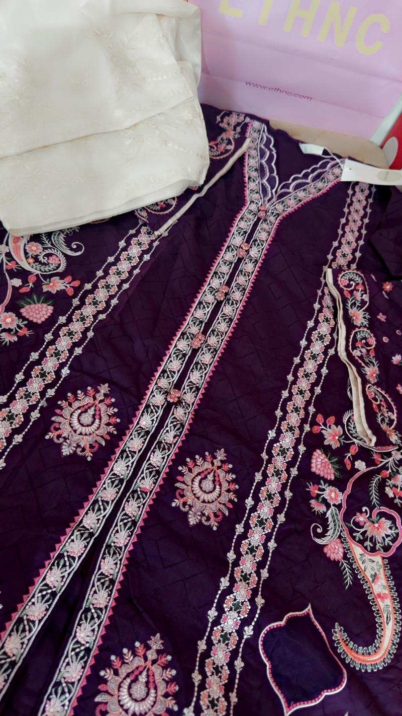 Purple 2pc 8900 lawn