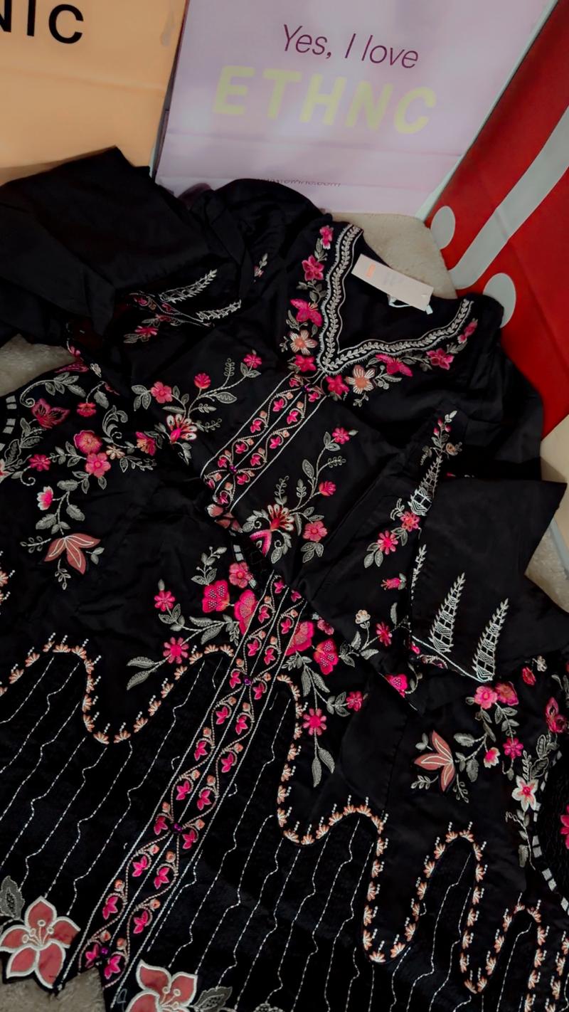 Black multi embroidery aline 2pc 8900
