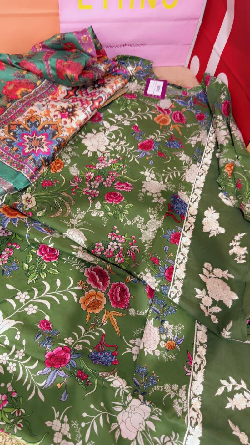 Green heavy embroidered 3pc