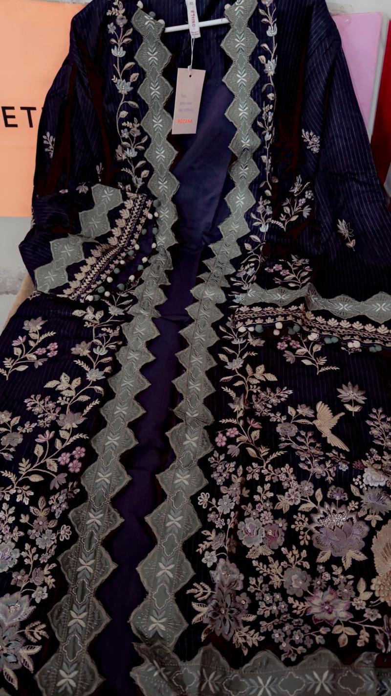 Purple gown inner 6950