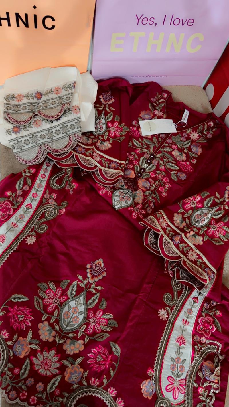 Ethnc new arrival Mehroon red 7900