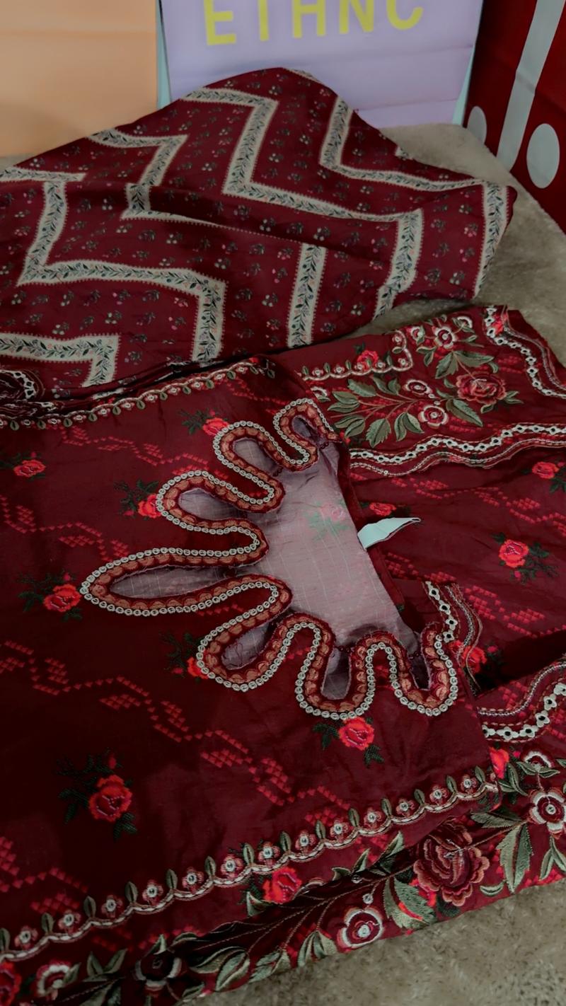 Mehroon red large 8350