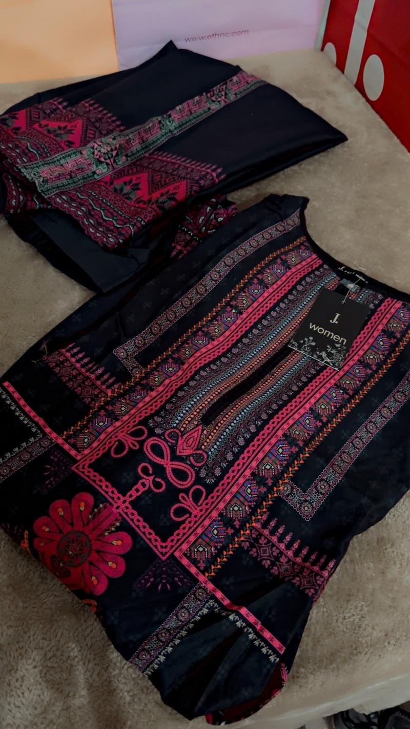 Black multi lawn 2pc 