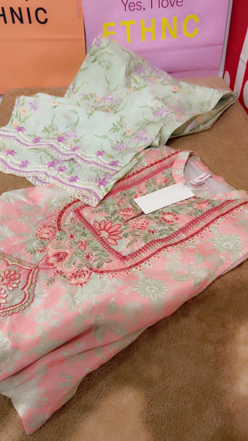 Meidum Ethnc floral 5900