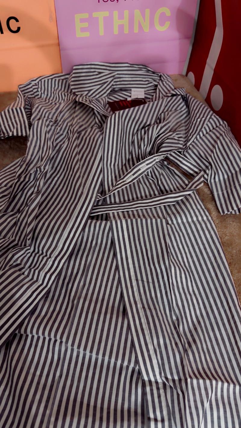 Lawn lines gown shirt 2150
