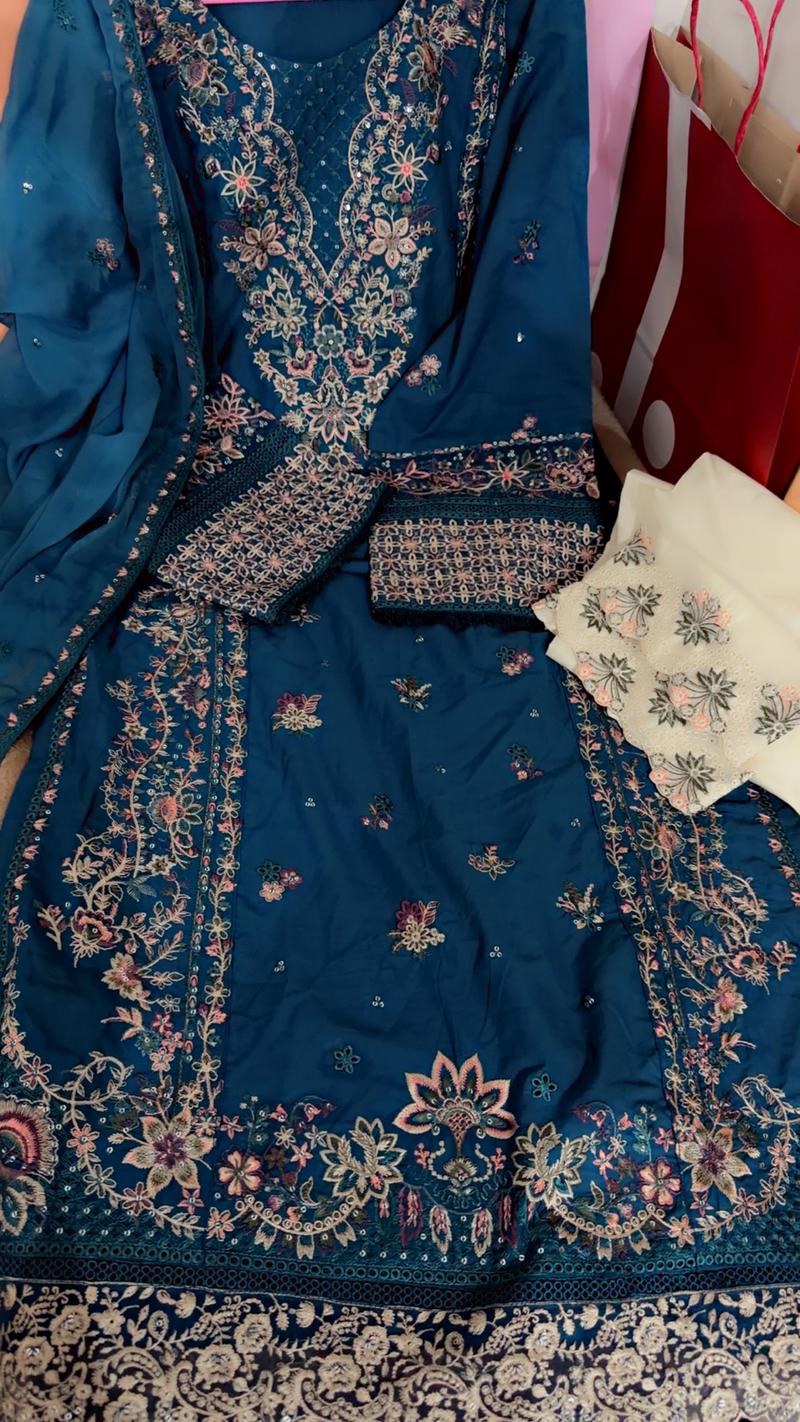 3pc blue lawn dispatch Saturday or Monday 