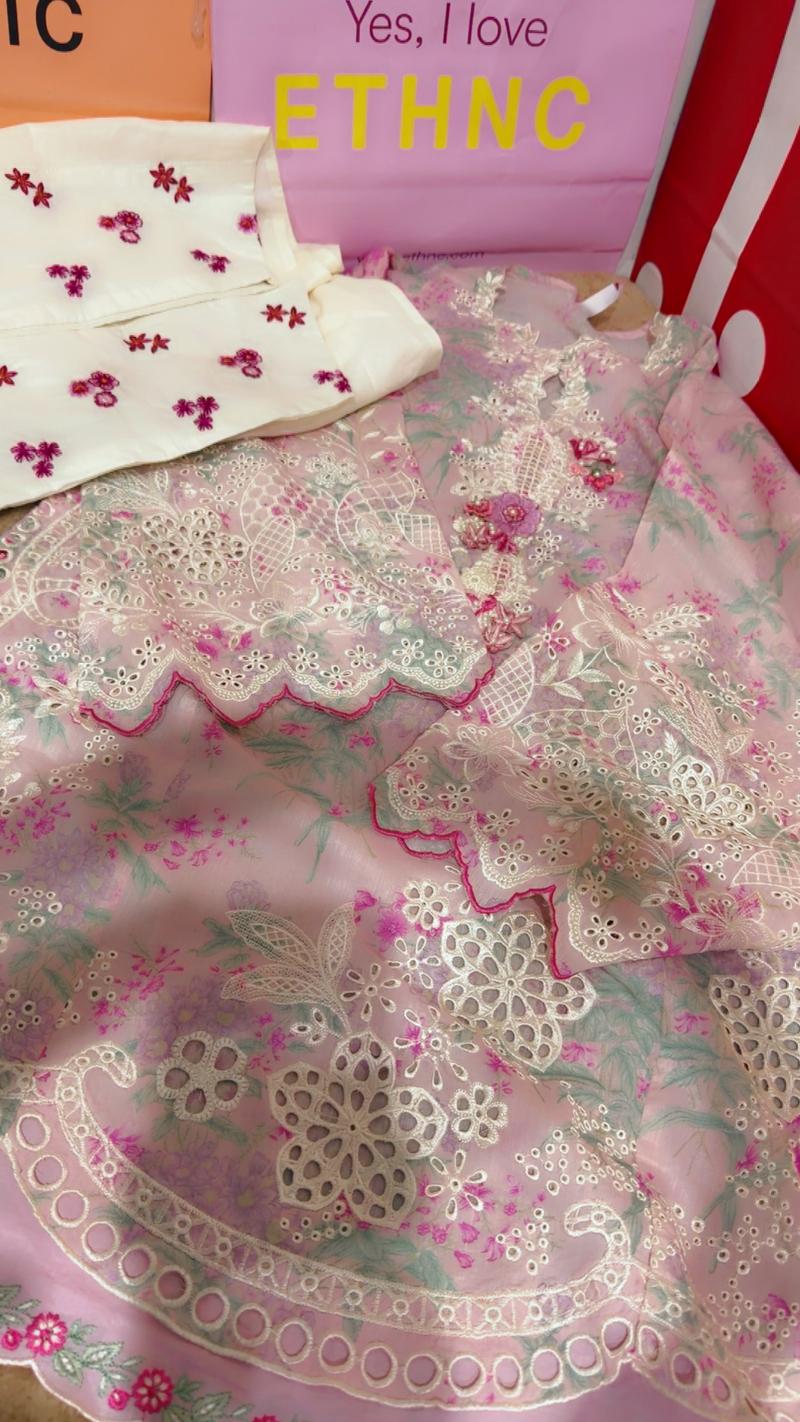 Ethnc pink 2pc 8950